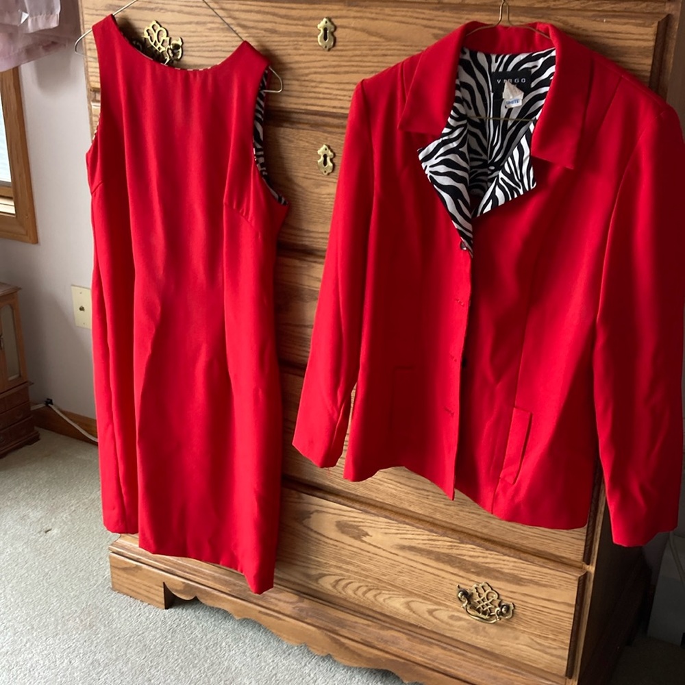 Elegant Red Women's Blazer by [Brand]